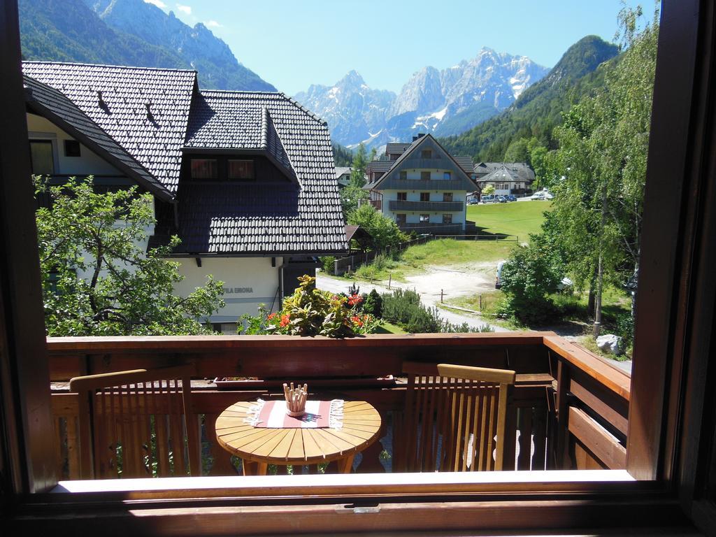 Apartments & Rooms Smucka Kranjska Gora Room photo